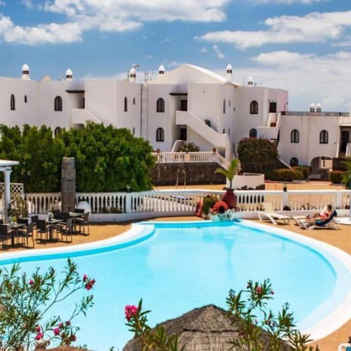 Apto. Vacacional “El Balcon De Las 4 Lunas” Costa Teguise Exterior photo